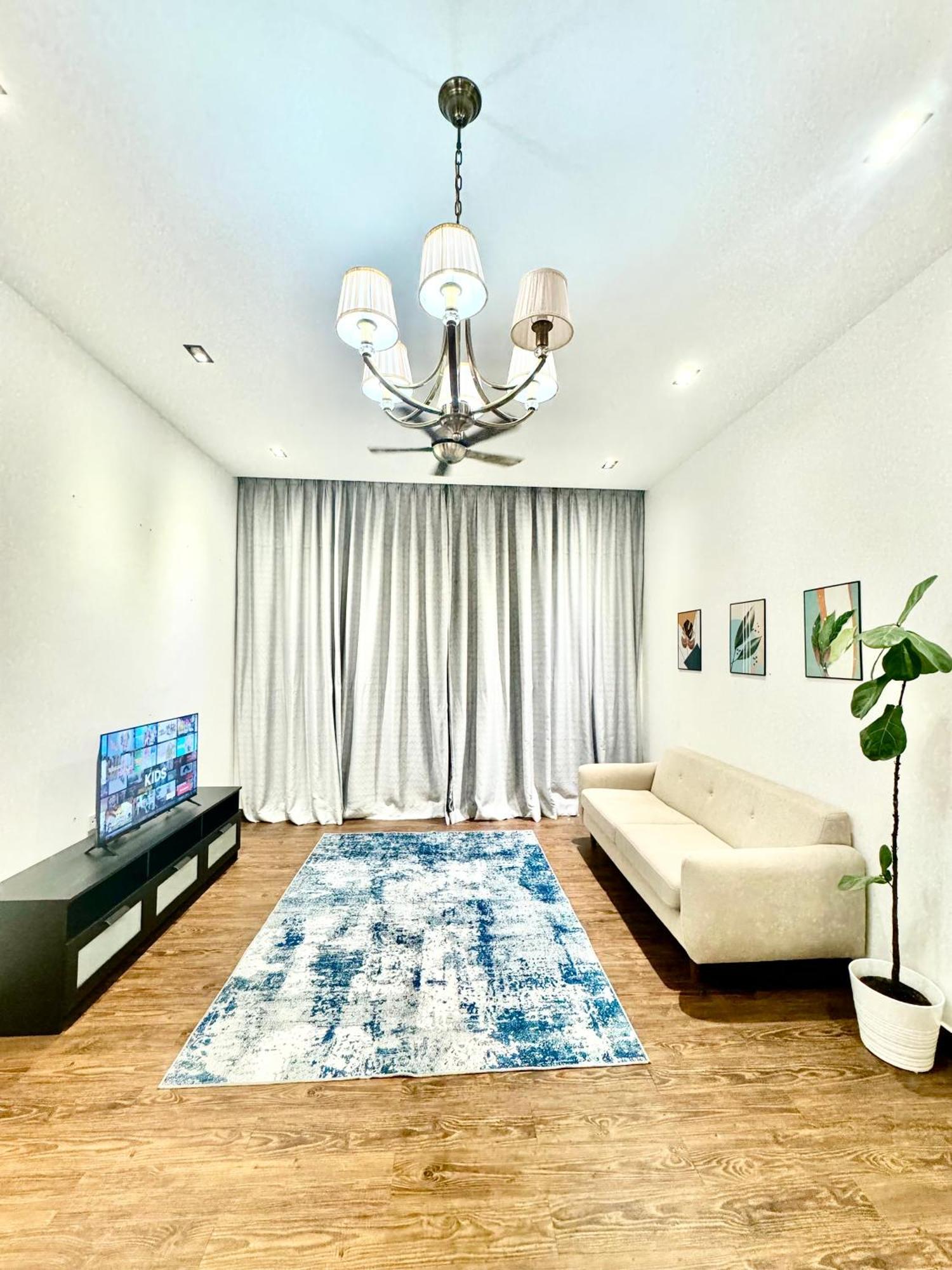 Apartment Ioi Conezion Nearby Ioi Mall Serdang (Selangor)